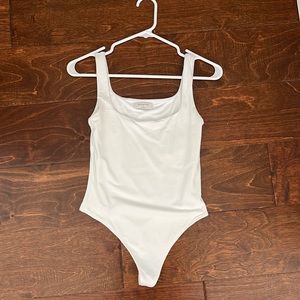 Aritzia (Babaton) White Bodysuit